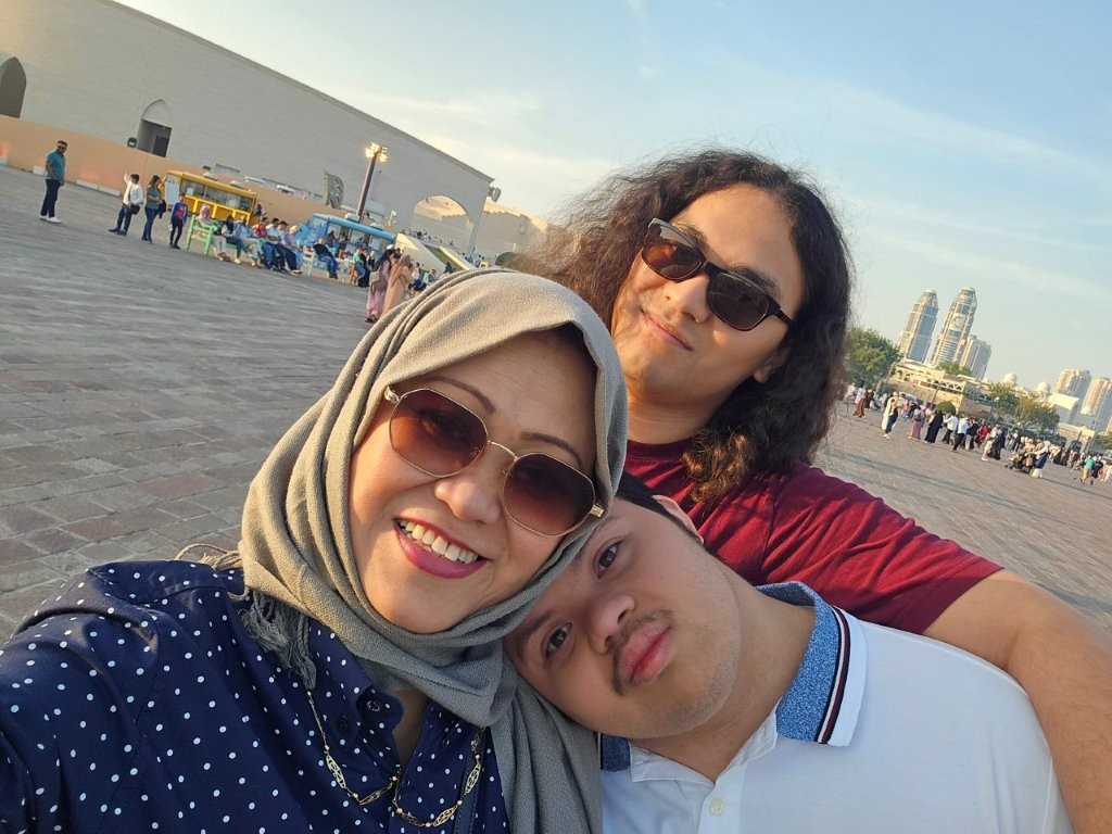 Magida and her kids